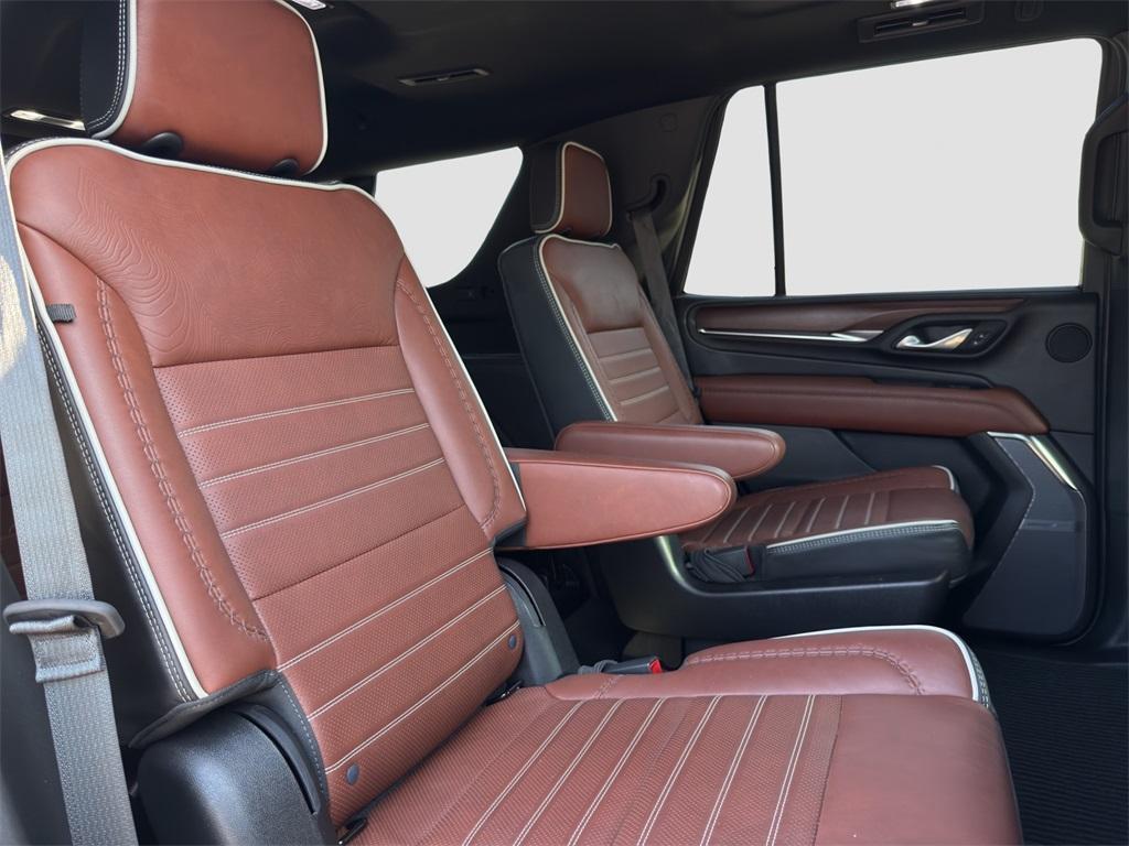 used 2024 GMC Yukon car, priced at $79,999