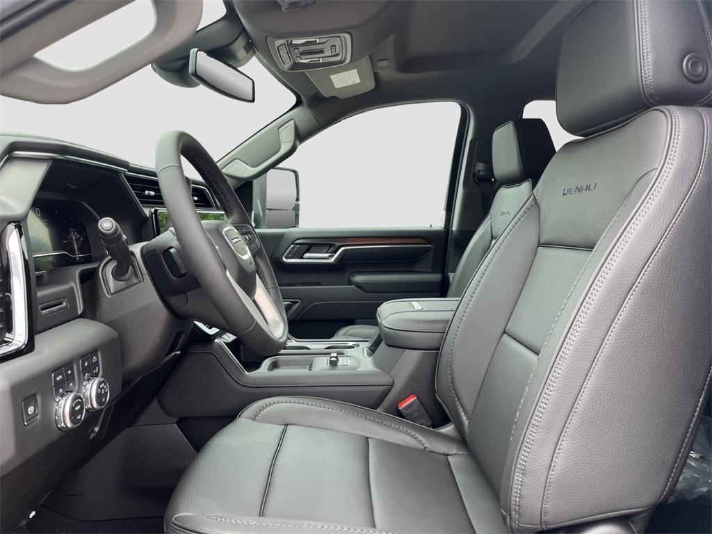 new 2025 GMC Sierra 2500 car, priced at $87,625