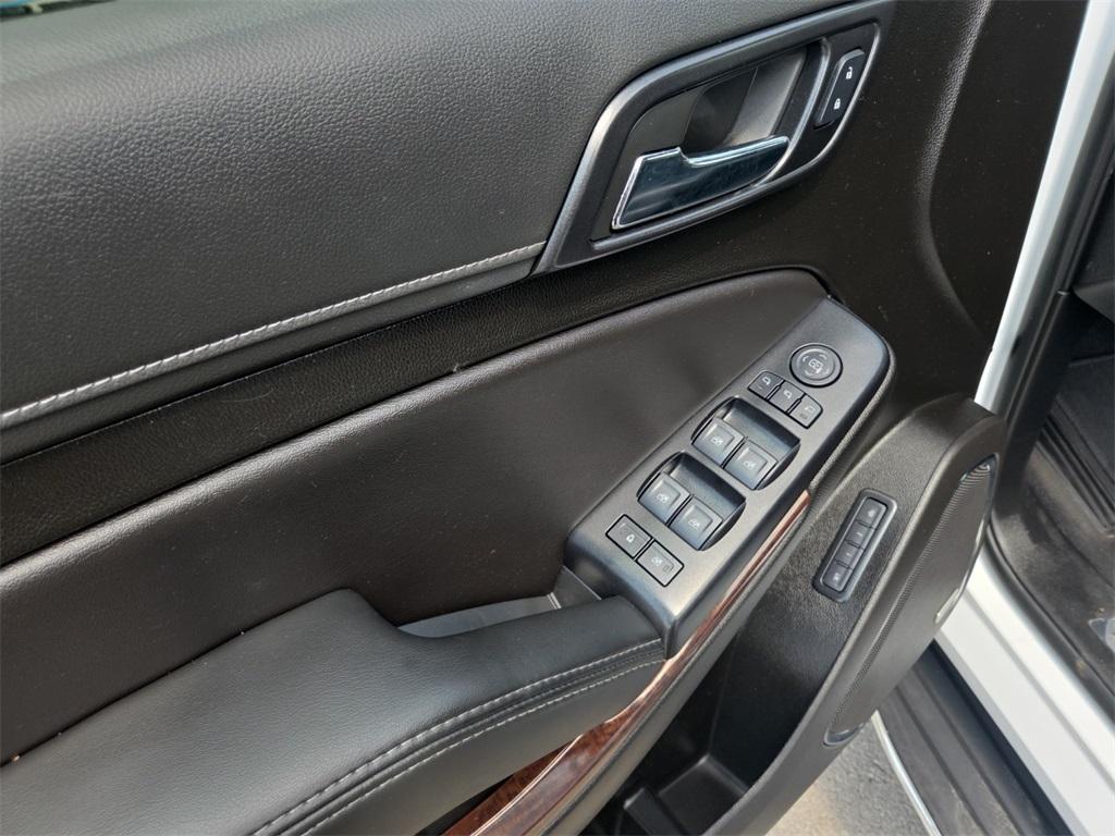 used 2020 GMC Yukon car, priced at $28,337