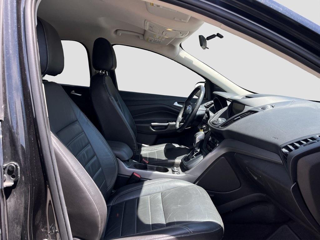 used 2015 Ford Escape car, priced at $10,555