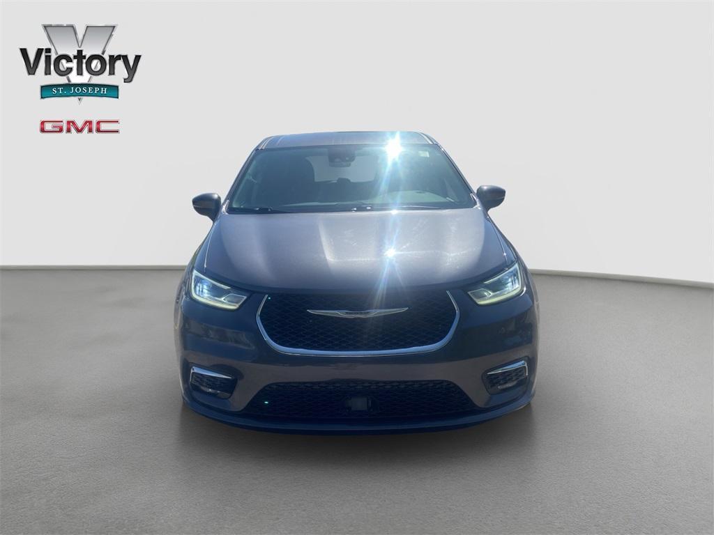 used 2023 Chrysler Pacifica car, priced at $23,583