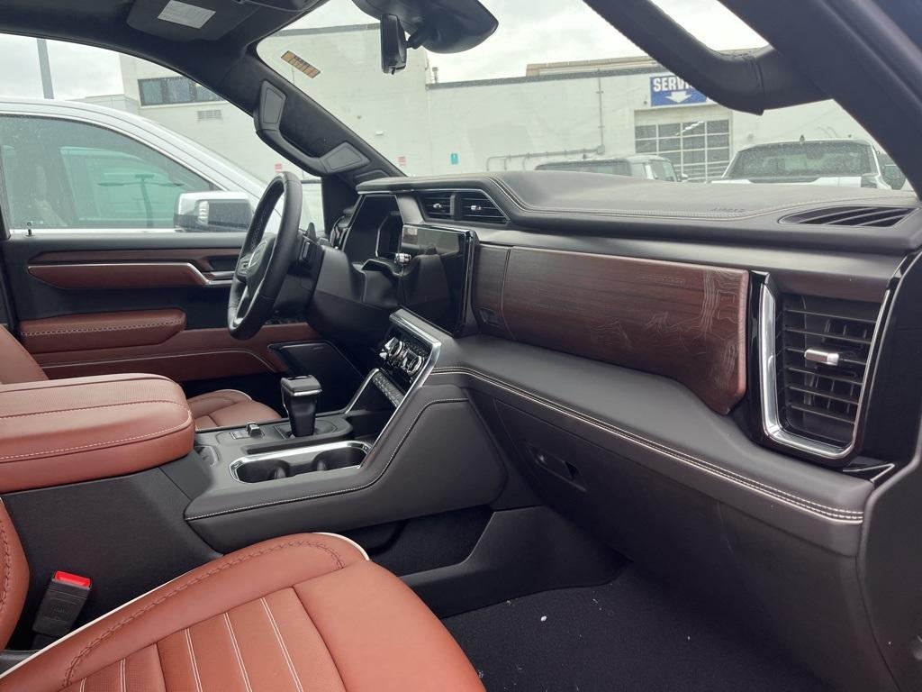 new 2025 GMC Sierra 1500 car, priced at $78,055