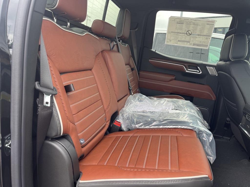 new 2025 GMC Sierra 1500 car, priced at $78,055