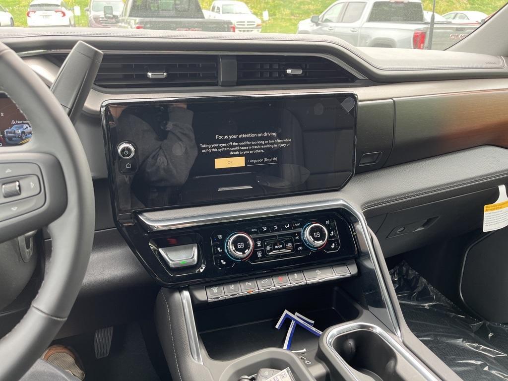 new 2025 GMC Sierra 2500 car
