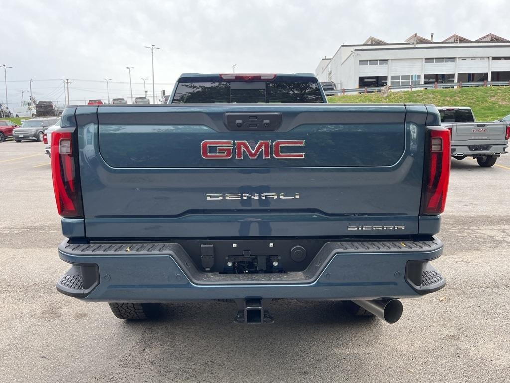 new 2025 GMC Sierra 2500 car