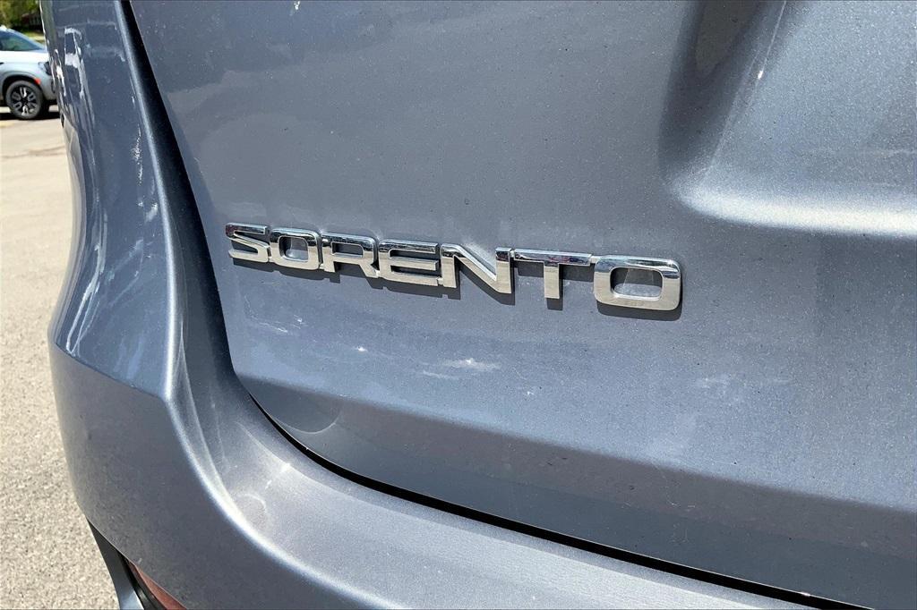 used 2020 Kia Sorento car, priced at $16,890