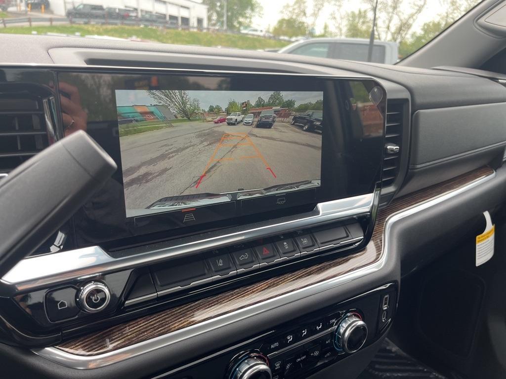 new 2025 GMC Sierra 3500 car