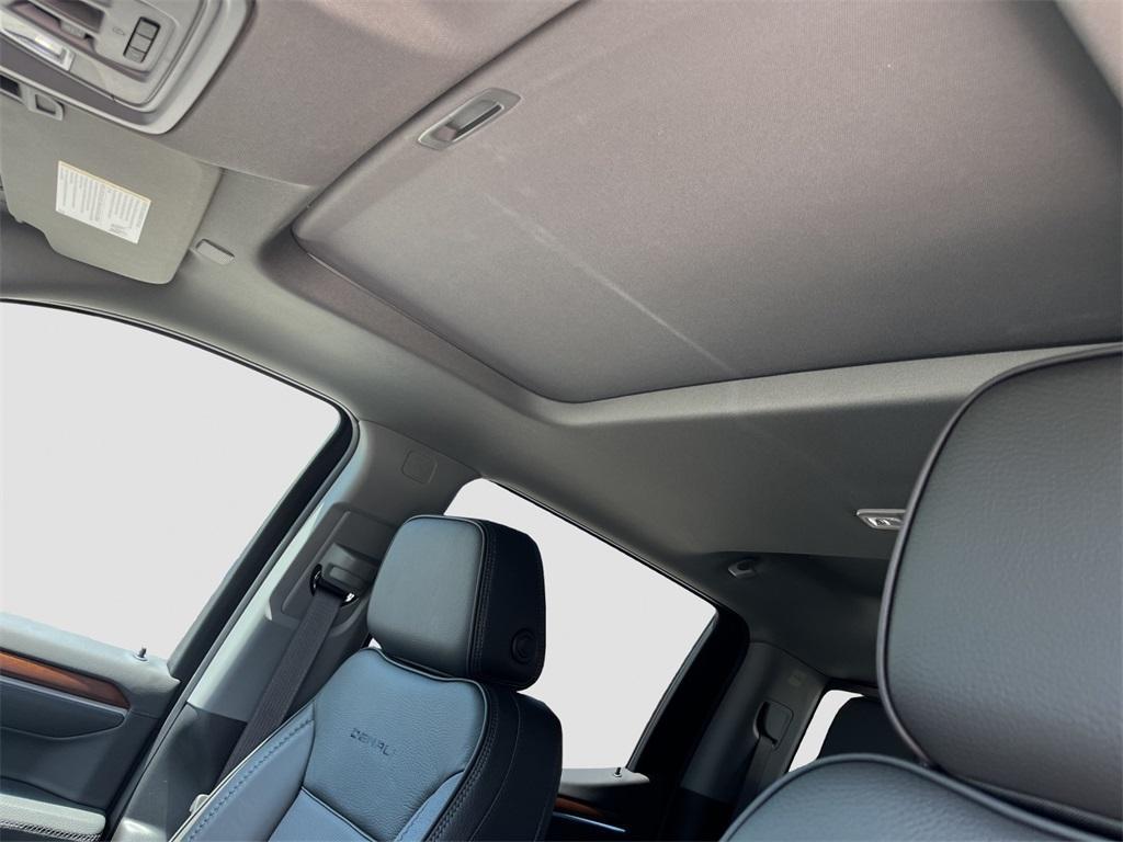 new 2025 GMC Sierra 1500 car, priced at $77,605