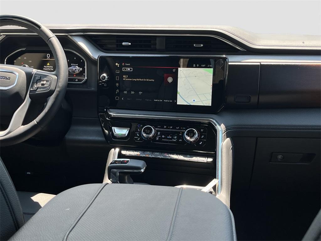 new 2025 GMC Sierra 1500 car, priced at $77,605