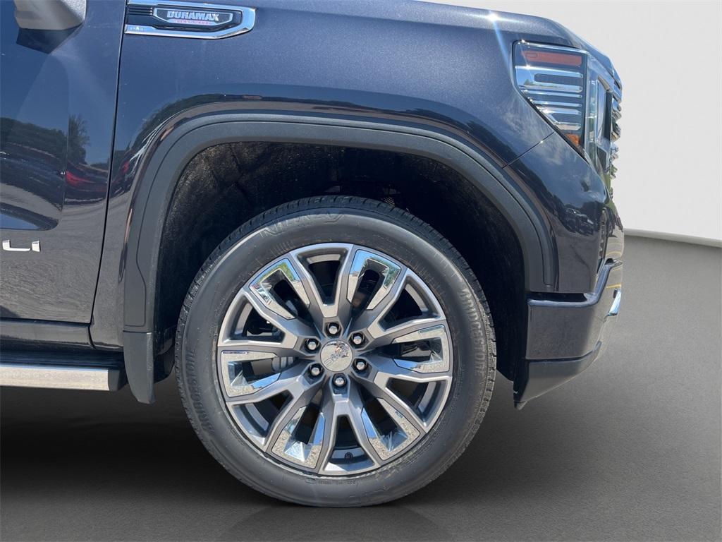new 2025 GMC Sierra 1500 car, priced at $77,605