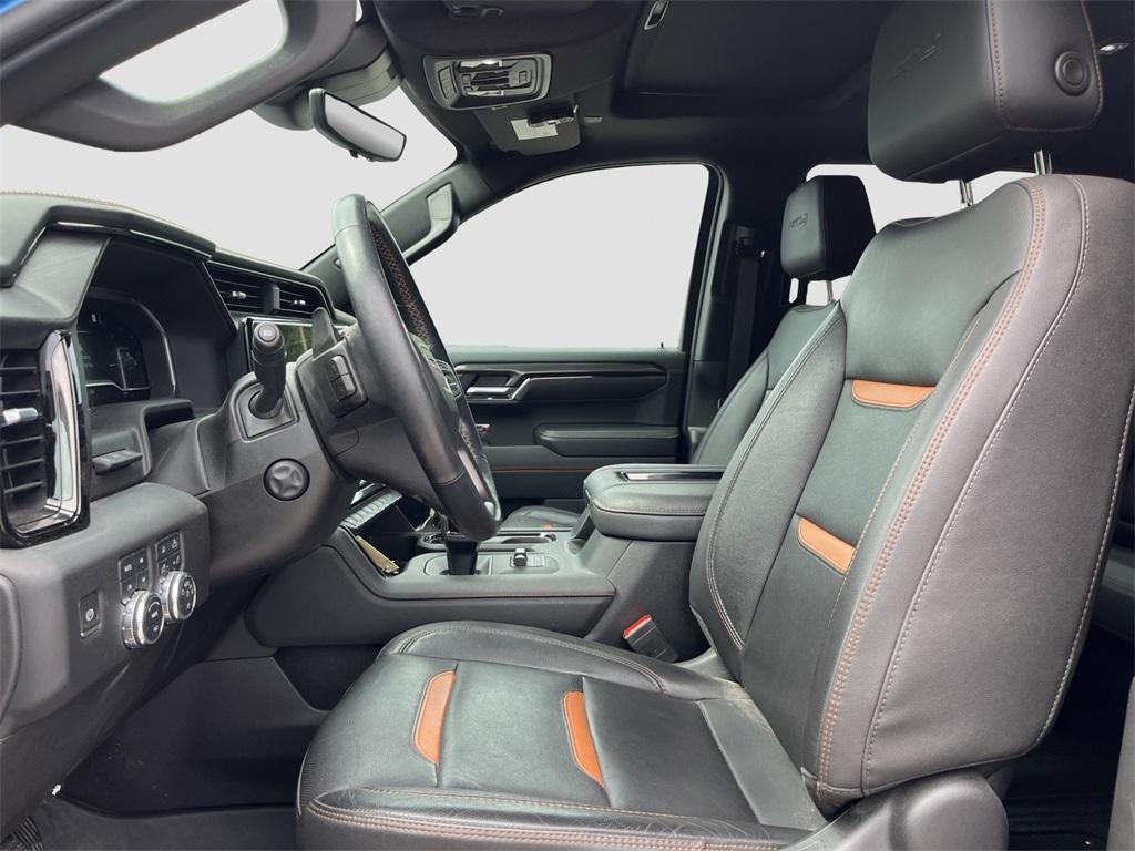 used 2022 GMC Sierra 1500 car, priced at $50,989
