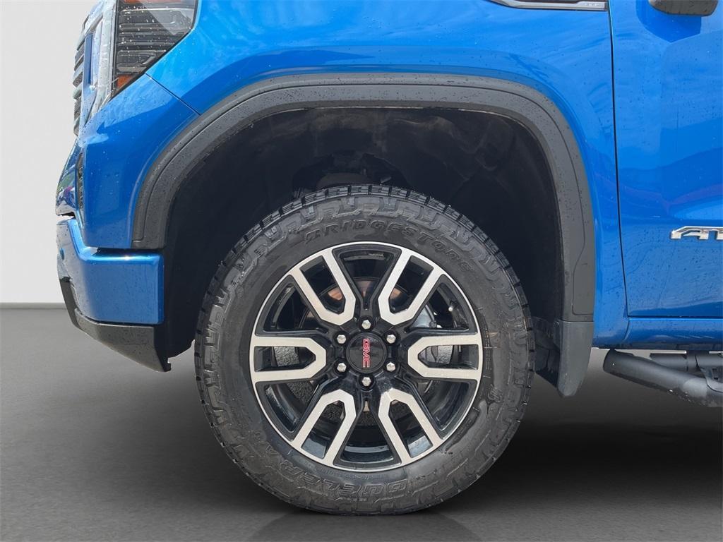 used 2022 GMC Sierra 1500 car, priced at $50,989