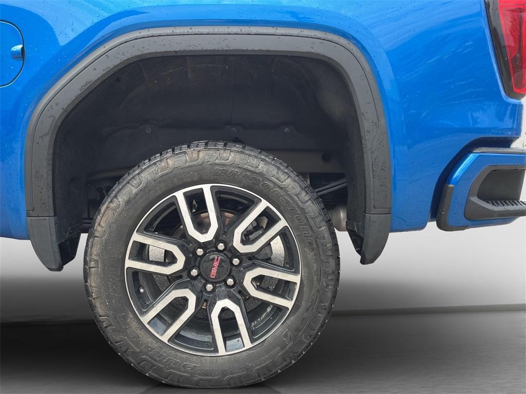 used 2022 GMC Sierra 1500 car, priced at $50,989