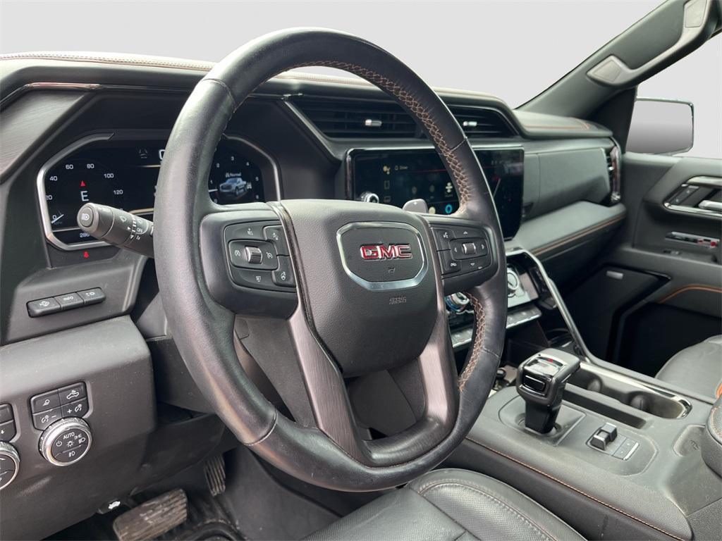 used 2022 GMC Sierra 1500 car, priced at $50,989