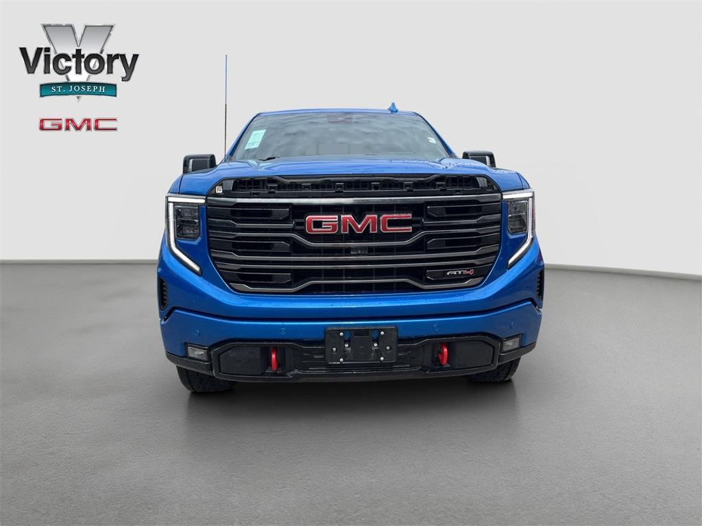 used 2022 GMC Sierra 1500 car, priced at $50,989