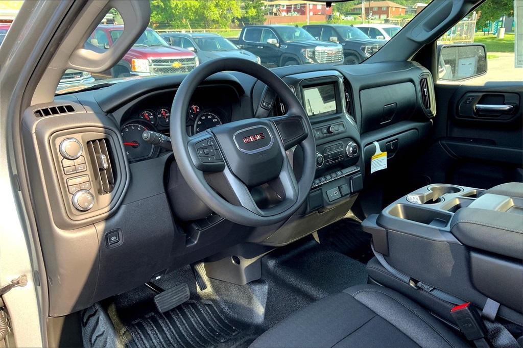 new 2024 GMC Sierra 1500 car, priced at $39,493