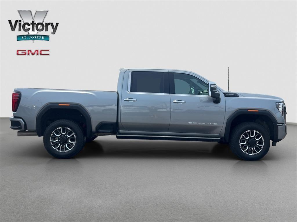 used 2024 GMC Sierra 2500 car, priced at $80,100