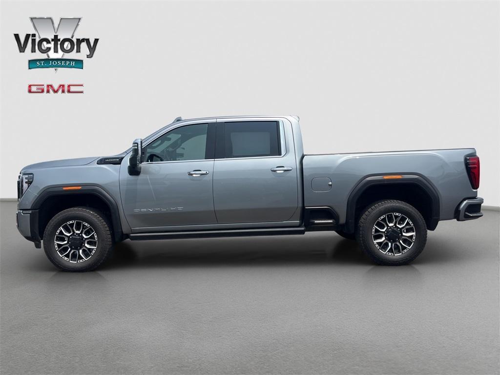 used 2024 GMC Sierra 2500 car, priced at $80,100