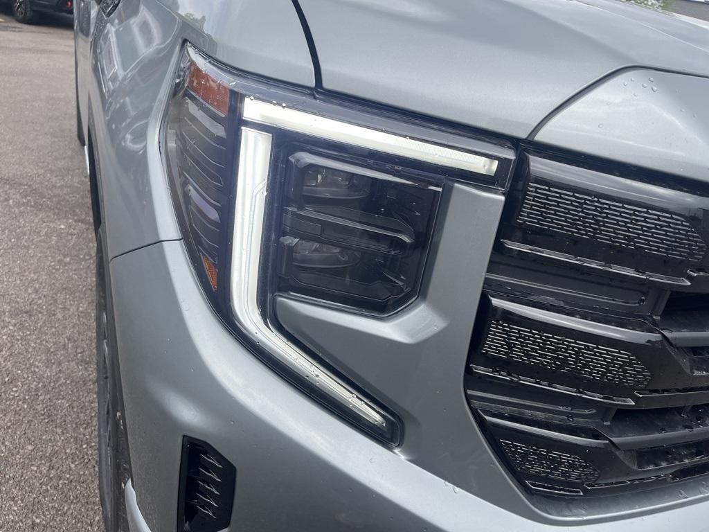new 2025 GMC Sierra 1500 car