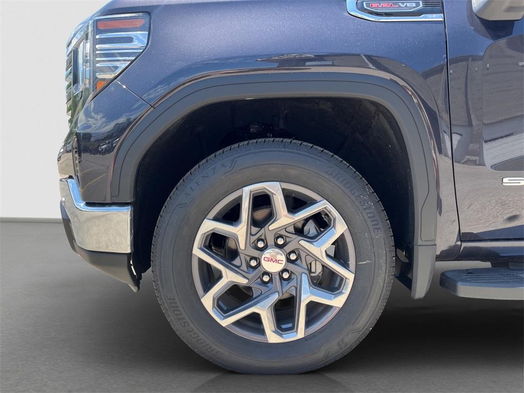 new 2025 GMC Sierra 1500 car, priced at $68,715