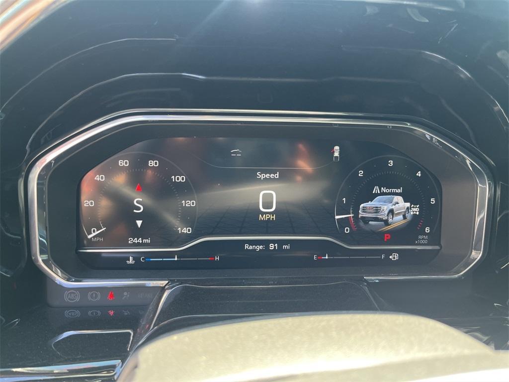 new 2025 GMC Sierra 1500 car, priced at $68,715