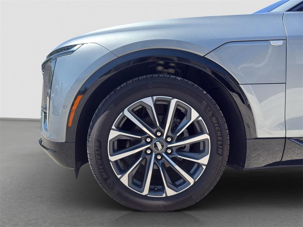 used 2024 Cadillac LYRIQ car, priced at $37,957