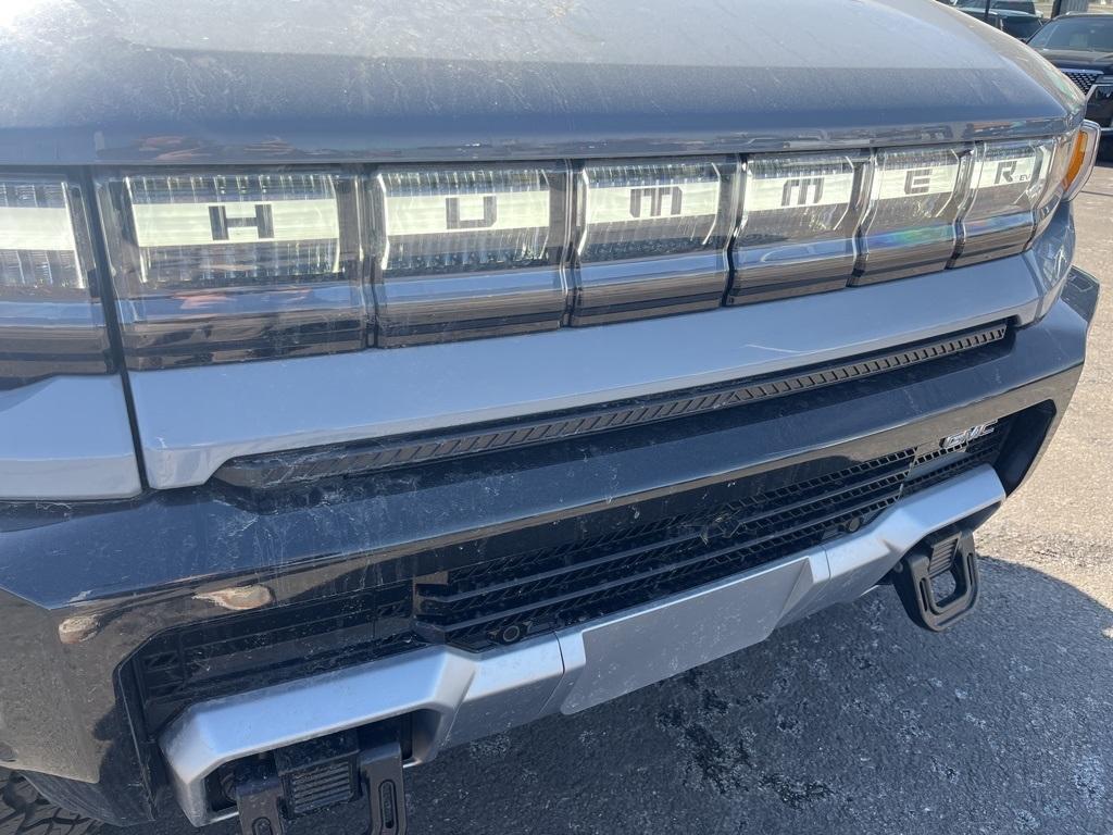 new 2025 GMC HUMMER EV Pickup car, priced at $104,910