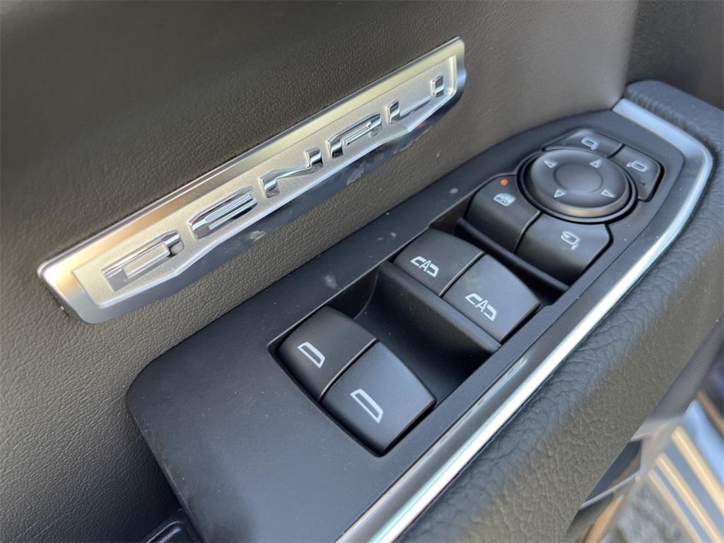 new 2025 GMC Sierra 1500 car, priced at $77,605