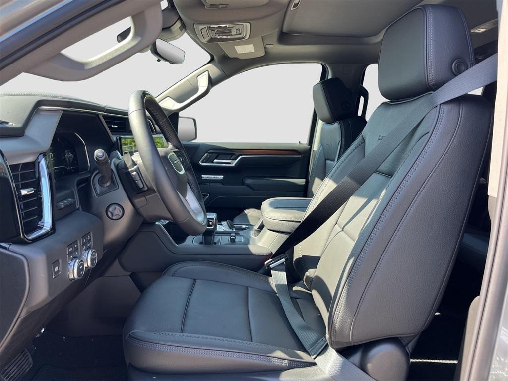 new 2025 GMC Sierra 1500 car, priced at $77,605