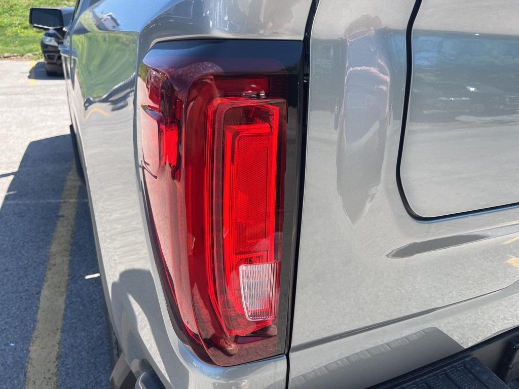 new 2025 GMC Sierra 1500 car, priced at $71,530