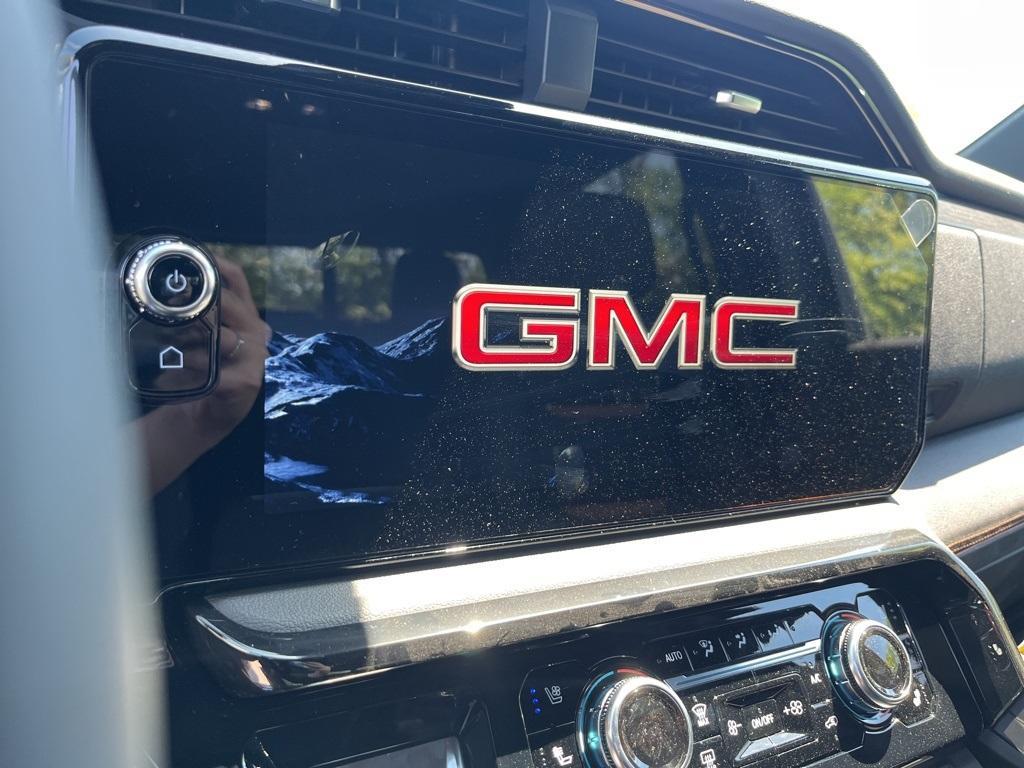 new 2025 GMC Sierra 1500 car, priced at $71,530