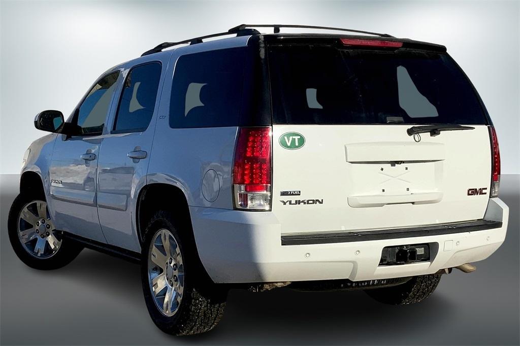 used 2009 GMC Yukon car, priced at $8,240