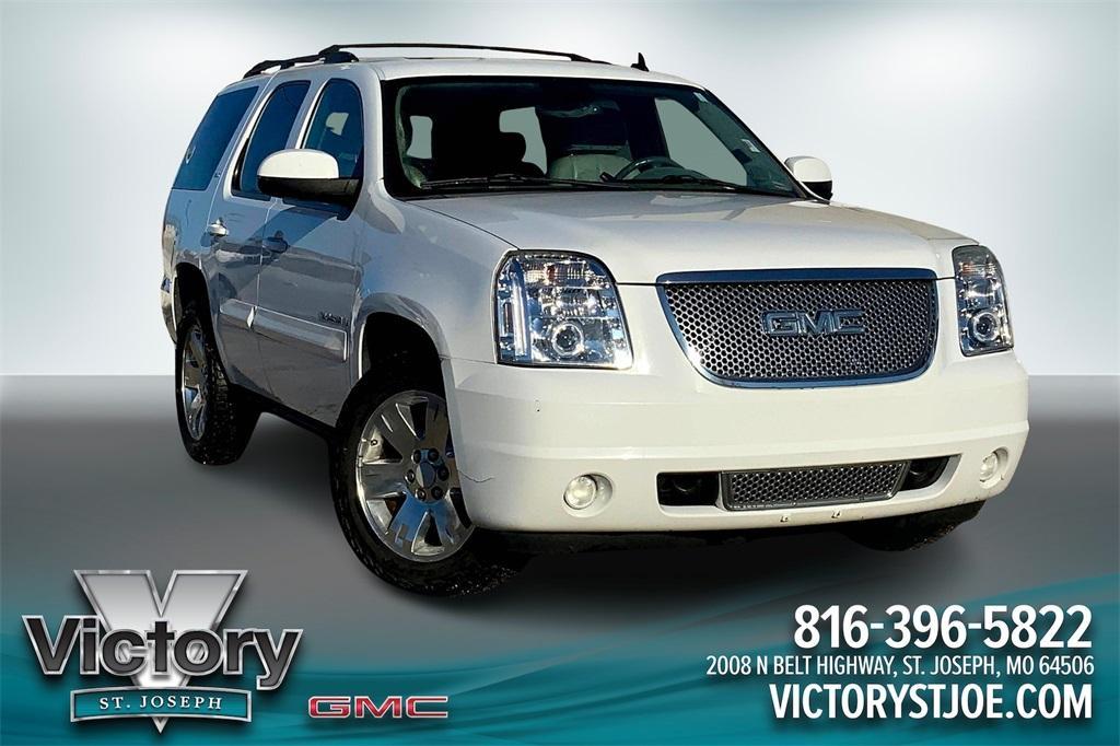 used 2009 GMC Yukon car, priced at $8,240