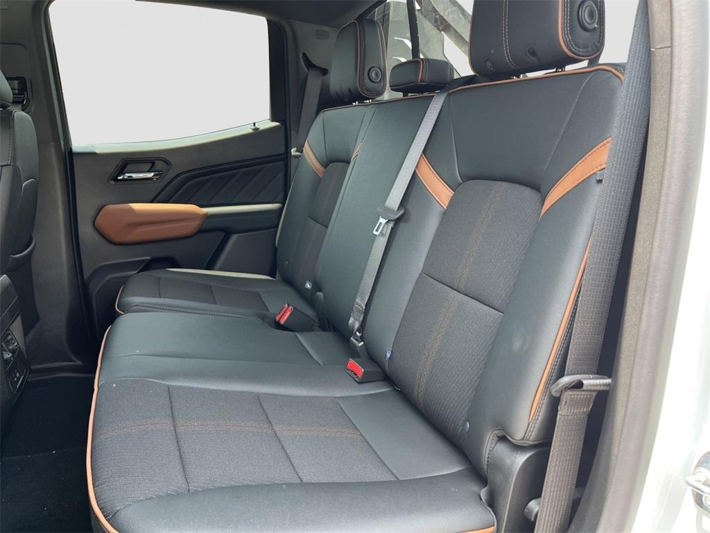 new 2025 GMC Canyon car