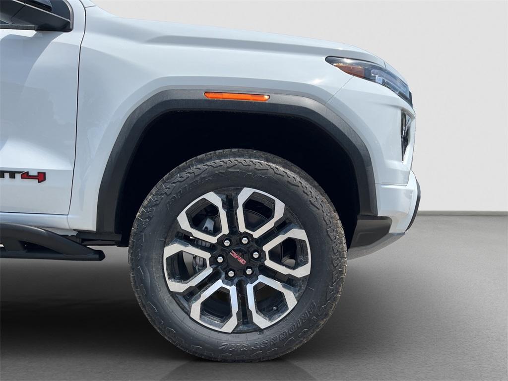 new 2025 GMC Canyon car