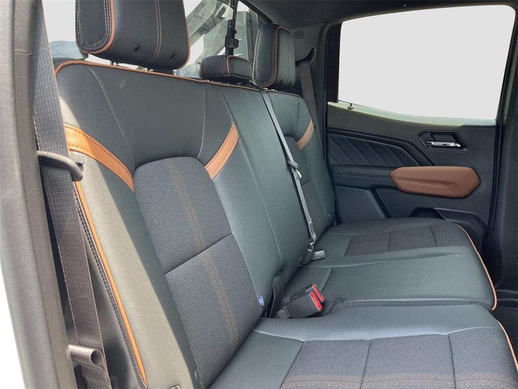 new 2025 GMC Canyon car