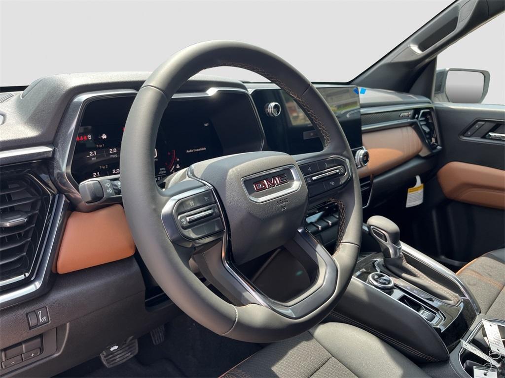 new 2025 GMC Canyon car
