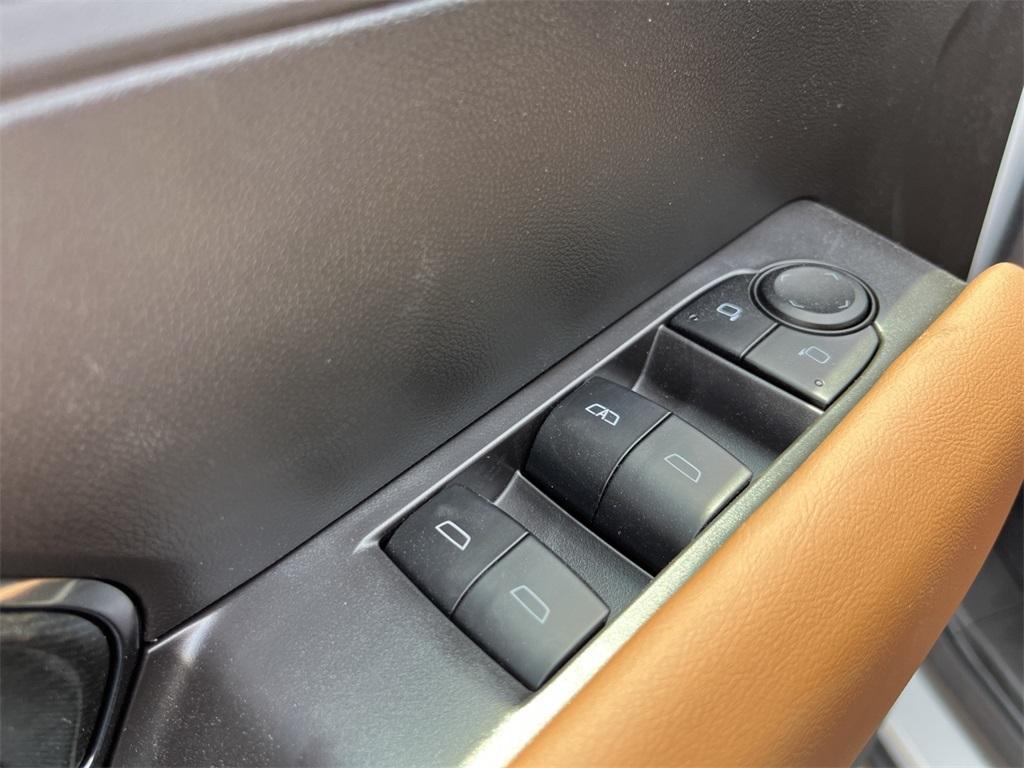 new 2025 GMC Canyon car