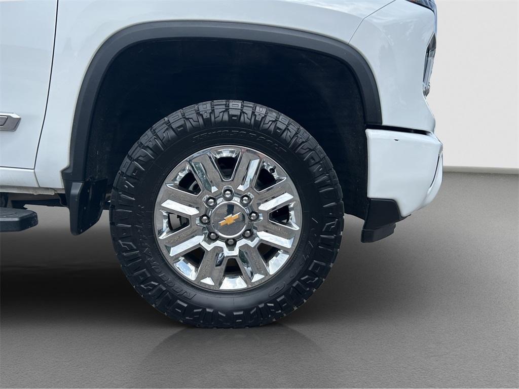used 2024 Chevrolet Silverado 3500 car, priced at $66,593