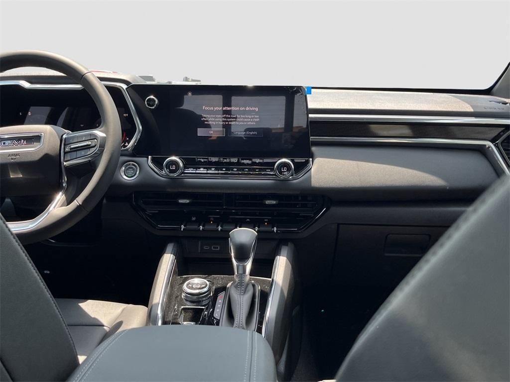 new 2025 GMC Canyon car