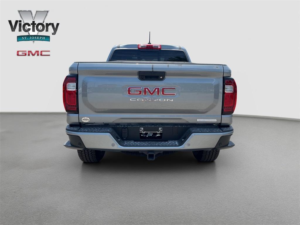new 2025 GMC Canyon car