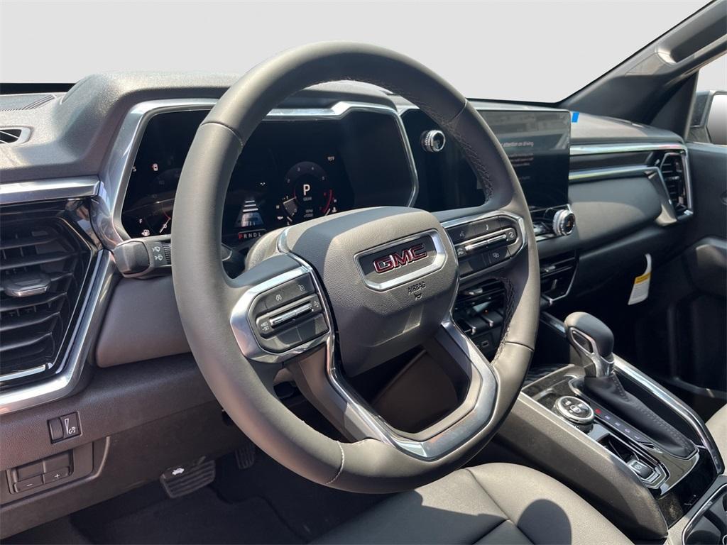 new 2025 GMC Canyon car