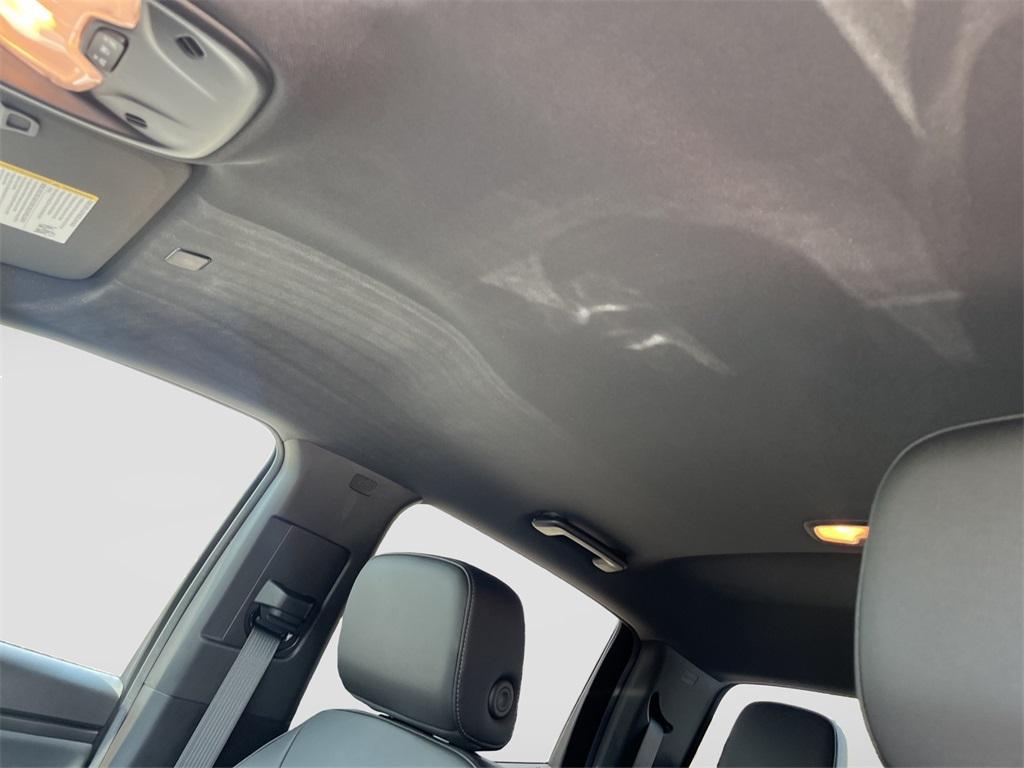 new 2025 GMC Canyon car