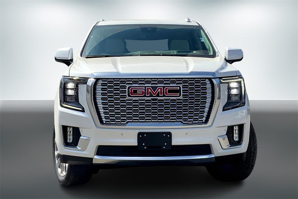 new 2024 GMC Yukon XL car, priced at $86,260