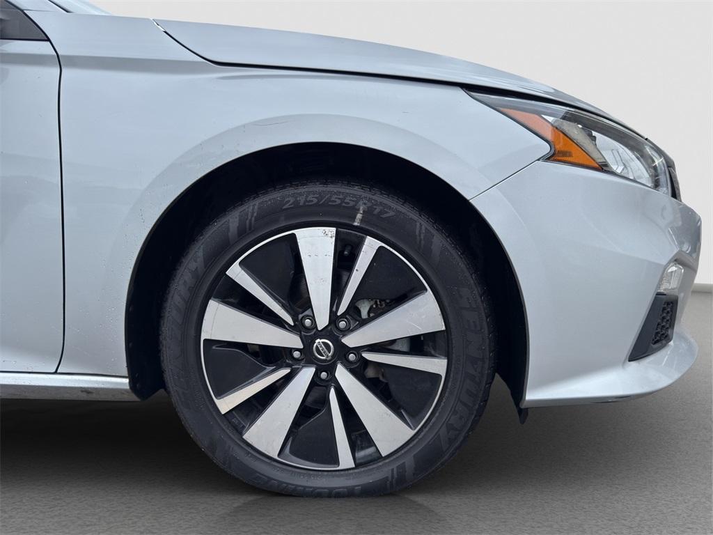 used 2021 Nissan Altima car, priced at $14,371