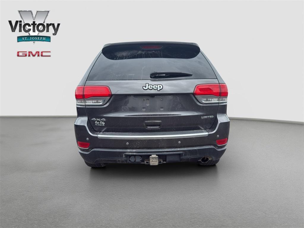 used 2017 Jeep Grand Cherokee car, priced at $17,380