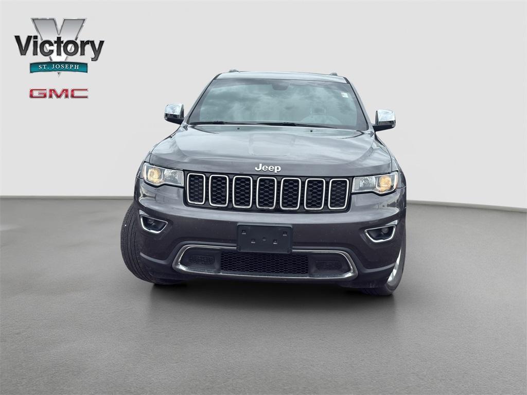 used 2017 Jeep Grand Cherokee car, priced at $17,380