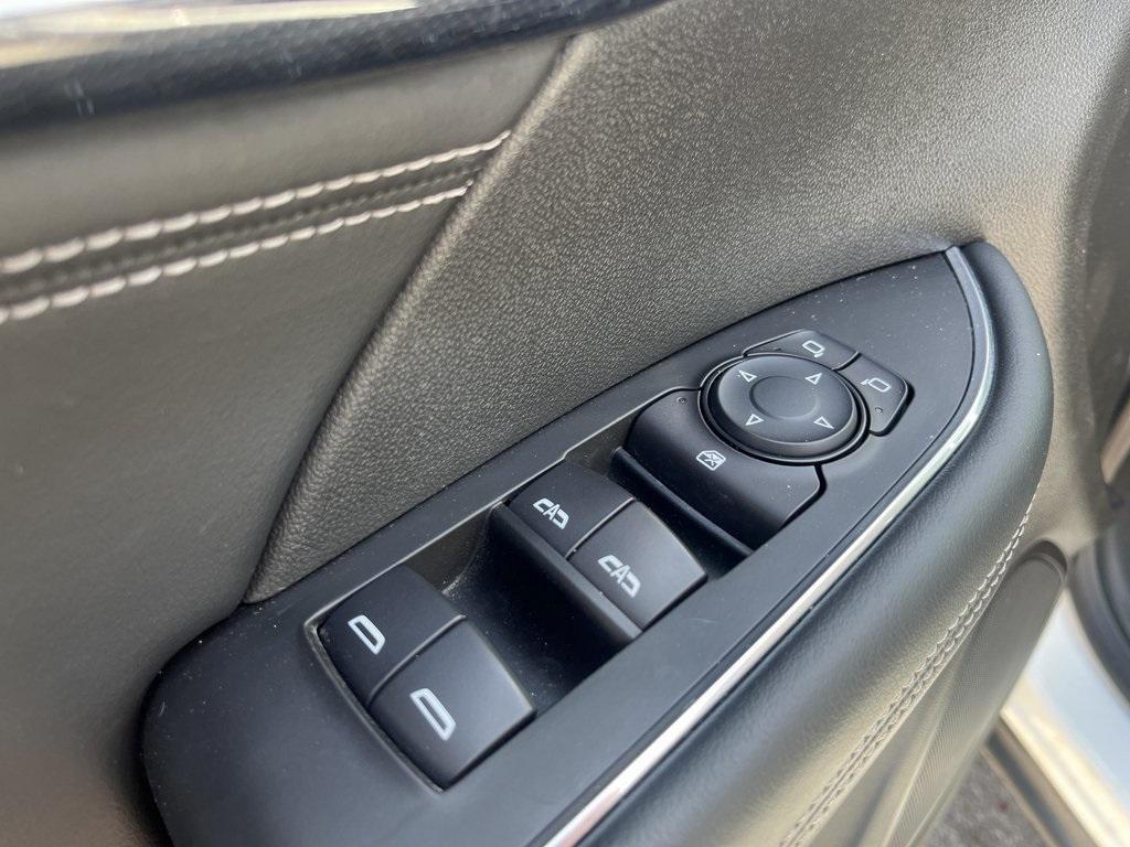 used 2021 Buick Envision car, priced at $16,349