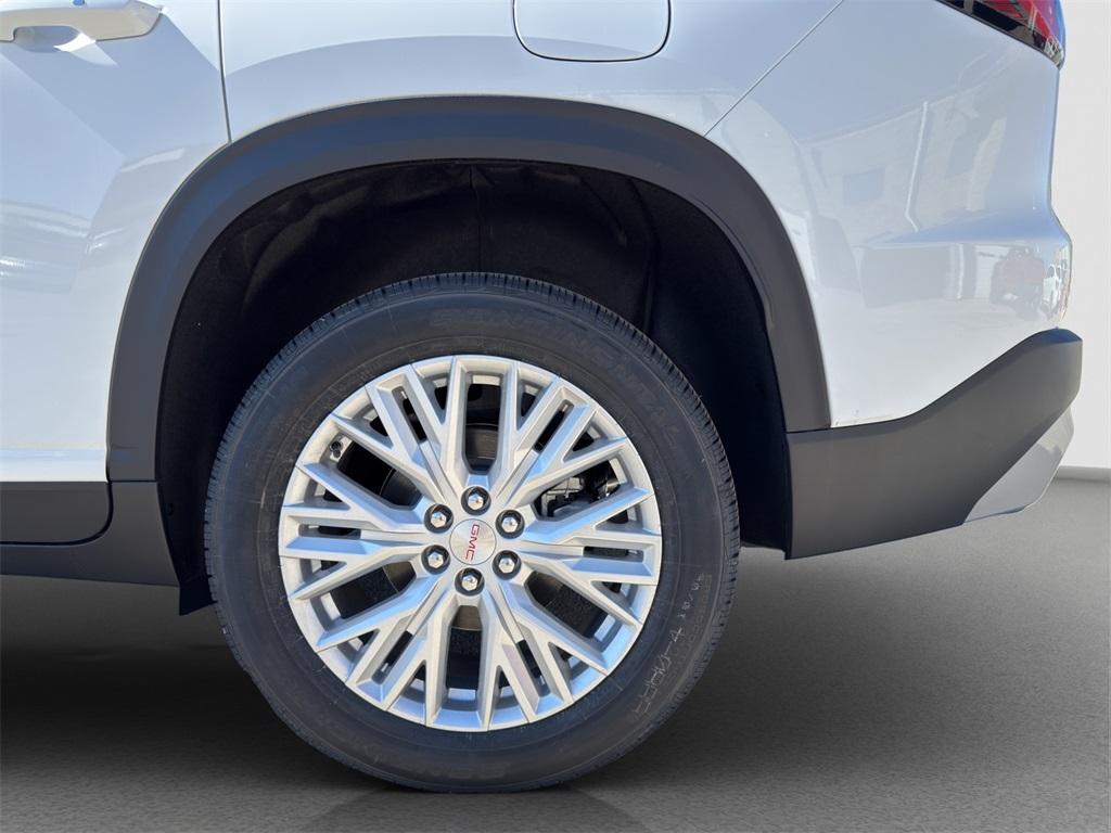 new 2026 GMC Acadia car, priced at $48,530