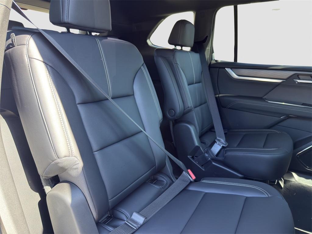 new 2026 GMC Acadia car, priced at $48,530